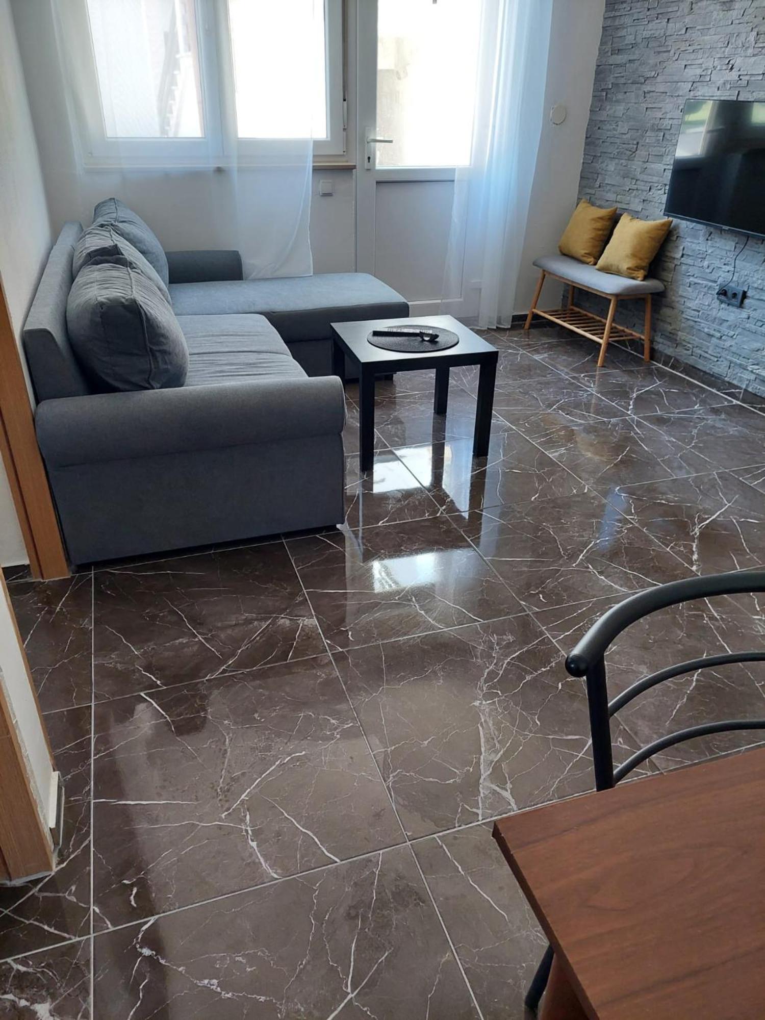 Apartmani Suhi Brod Medulin Exterior photo